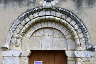 SainteLizaigne (Indre) Église SainteLizaigne (95 photos) Berry roman